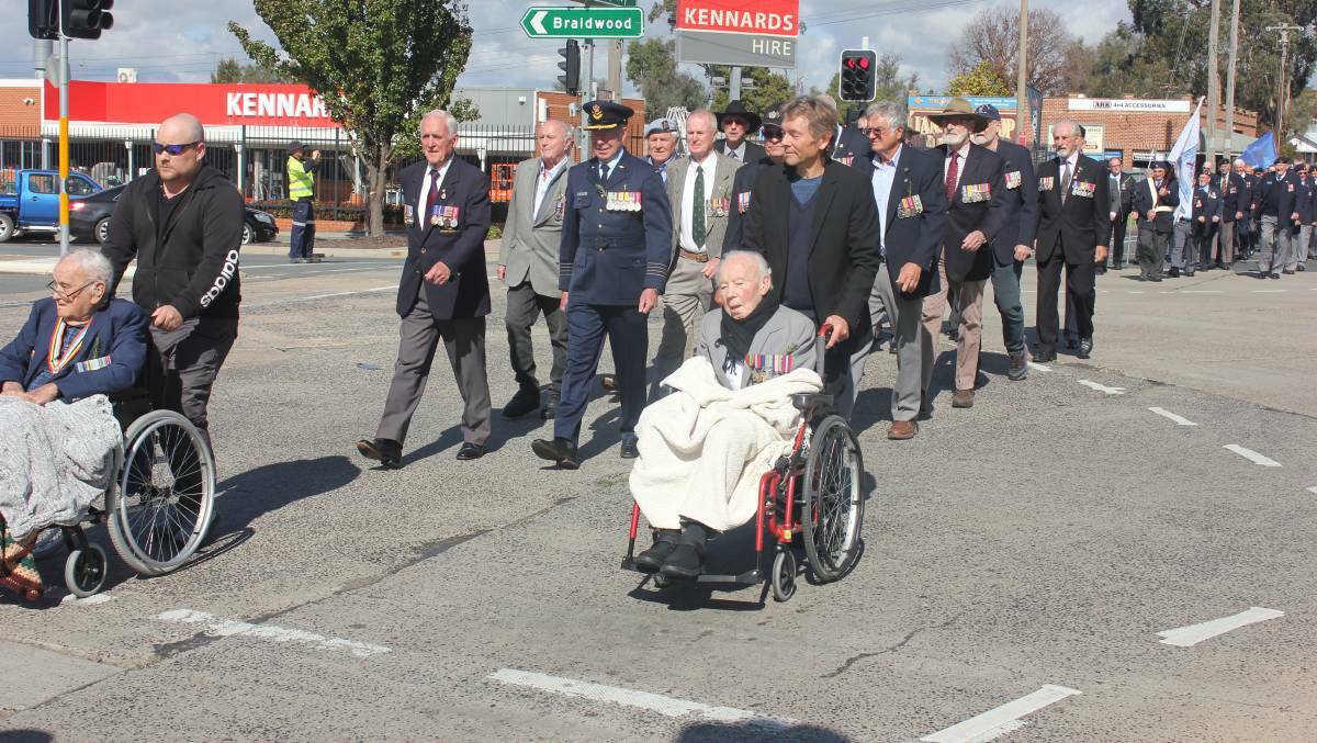 Veterans made their way through Auburn Street. 