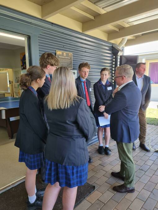 Minister for Regional Youth Ben Franklin chats with Moss Vale High School students after the announcement. Picture: Dominic Unwin