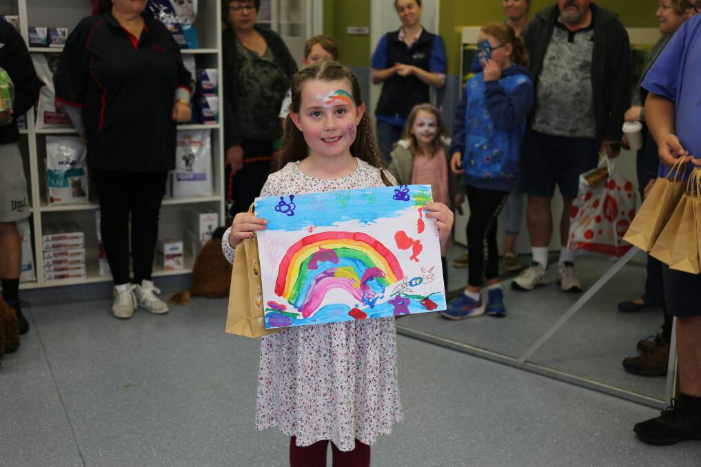 Lexi Cosgrove with her award-winning artwork. Picture by Sophie Bennett