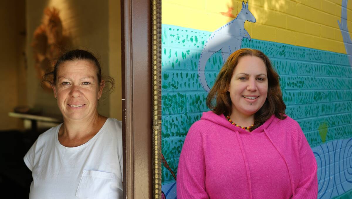 Goulburn artist's Jodie Munday (left) and Monica Bridge (right). Pictures supplied