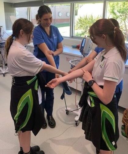 Moss Vale High, Chevalier College and Mulwaree High students at the University of Wollongong and TAFE NSW Nursing Taster Day. Photo supplied.
