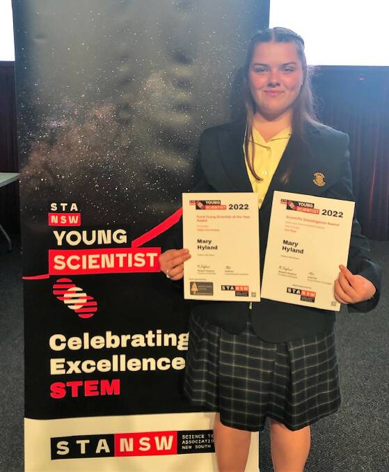 Goulburn High School's Mary Hyland wins NSW Young Scientist Award. Photo supplied.