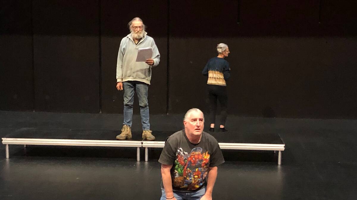 Ant Lewis, Martin Sanders and Pauline Mullen rehearse for the latest play to come to Goulburn. Image supplied.