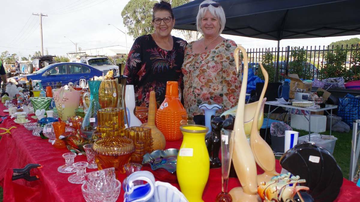 Largest swap meet of the year draws thousands of members of the region. Picture Goulburn Post.