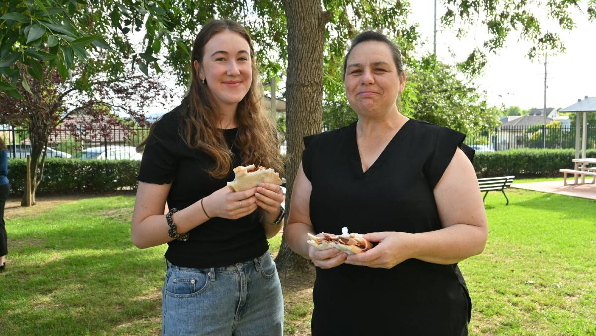 Danielle and Deputy Principal Mrs Hyland have a sausage sizzle following the exams. 