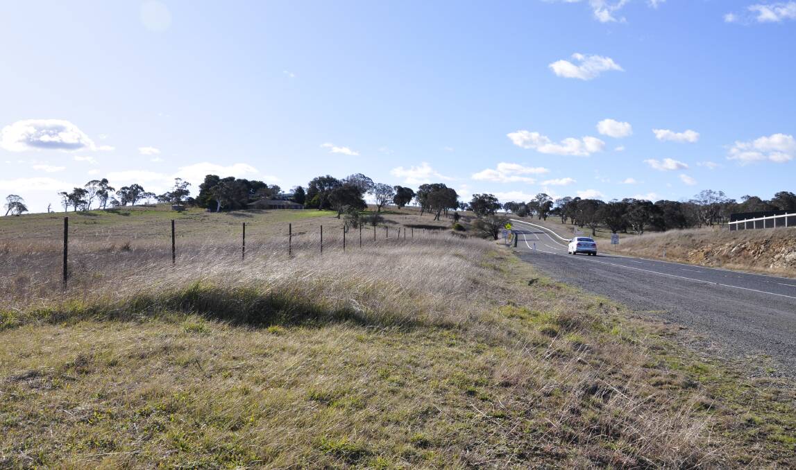 Land to the west of Crookwell Road at Marys Mount has been flagged by a developer for more housing construction. Transport for NSW does not want access to the subdivision to be via Crookwell Road. Picture by Louise Thrower. 