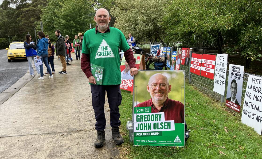 The Greens' Gregory-John Olsen spent the day campaigning in Bundanoon. Picture supplied.