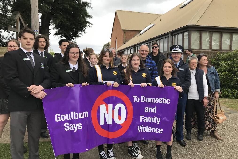 Goulburn's secondary school students, Dan Strickland, Inspector Matt Hinton, agencies and Goulburn Rotary are united in their opposition to domestic violence. A walk will be held in Goulburn on December 1. Picture supplied.