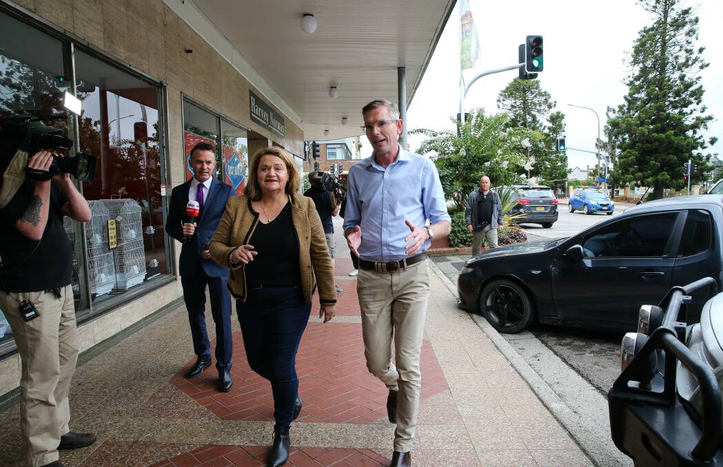Premier Dominic Perrottet and Goulburn MP Wendy Tuckerman during a street walk in Goulburn on Tuesday. Picture by NCA NewsWire/Gaye Gerard. 