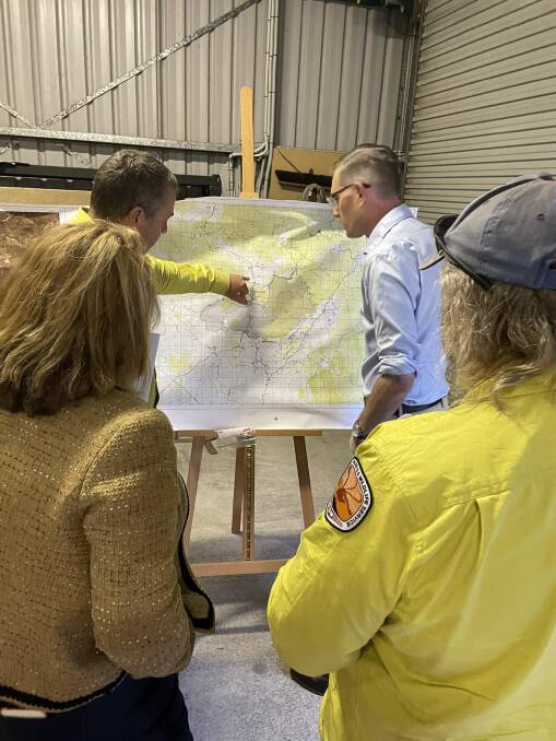 Premier Dominic Perrottet and Goulburn MP Wendy Tuckerman visited the Taralga fire shed on Tuesday morning for a briefing on the Curraweela fire. Picture by Noelene Cosgrove.
