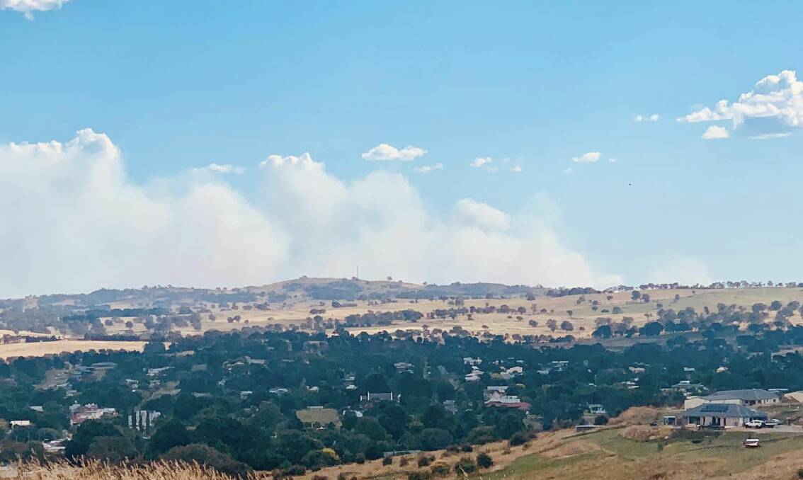 Smoke is highly visible from the large fire at Narrangullen fire east of Yass. Picture by RFS.