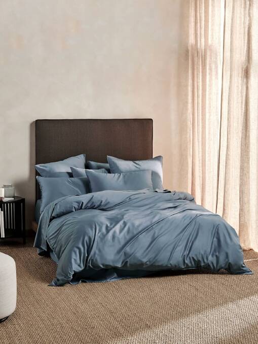 Linen House Nara 400TC Bamboo/Cotton Bluestone King Quilt Cover Set. Picture by Amazon