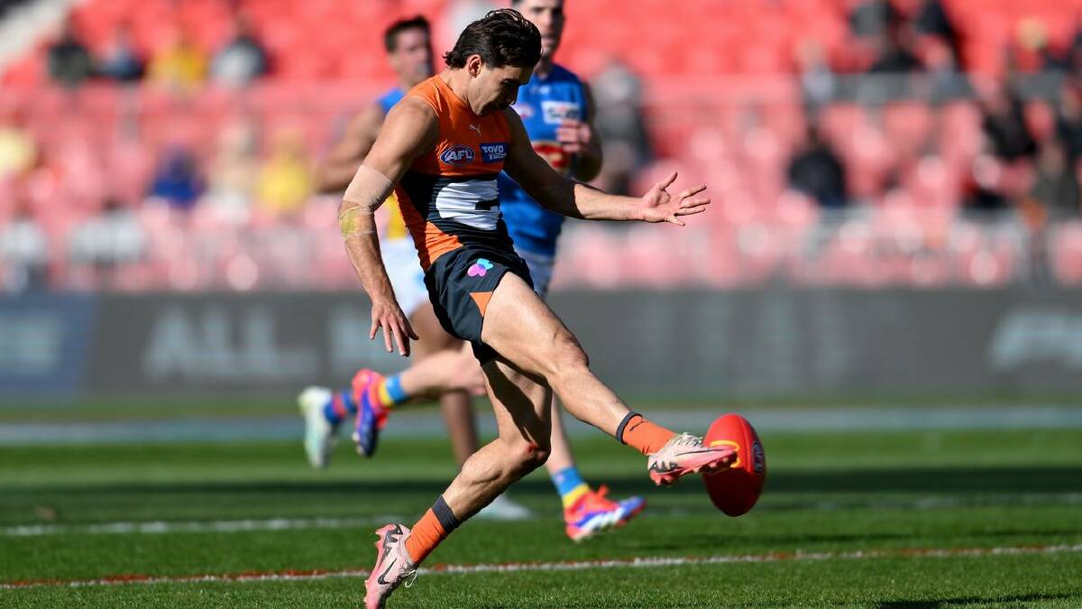 Fresh from overturning a suspension, Toby Bedford excelled for GWS with a game-high 13 tackles. (Steven Markham/AAP PHOTOS)