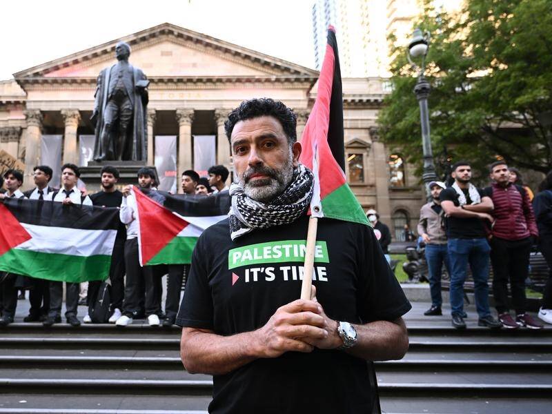 Nasser Mashni called on the government to speak out against Israel's treatment of Gazans. (Joel Carrett/AAP PHOTOS)