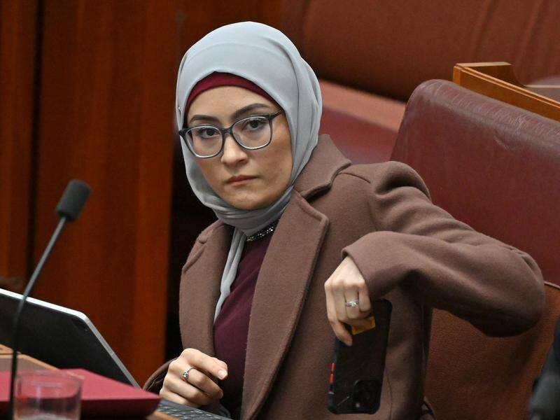 Senator Fatima Payman says she has been frozen out by Labor party colleagues (Mick Tsikas/AAP PHOTOS)