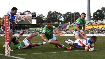 Dane Gagai opened the scoring on his way to a double in the Knights' win over the Raiders. (Lukas Coch/AAP PHOTOS)