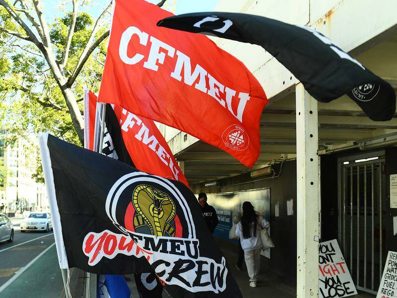 Labor's national executive is freezing ties with the CFMEU following corruption allegations. Photo: Jono Searle/AAP PHOTOS