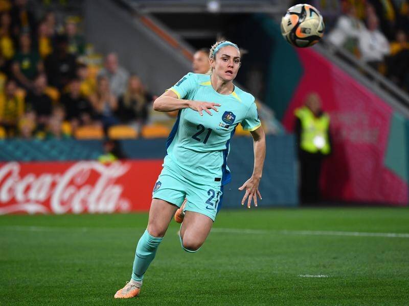 The Matildas will go full tilt in Melbourne to confirm their Olympic place, Ellie Carpenter says. (Jono Searle/AAP PHOTOS)