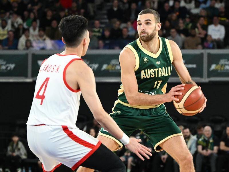 Australia's Jack McVeigh put in a big performance for the Boomers against China in Melbourne. (Joel Carrett/AAP PHOTOS)