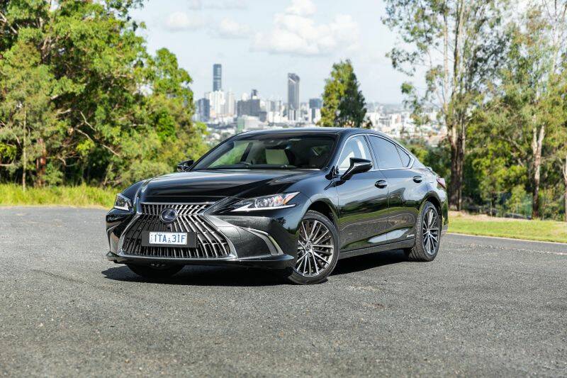 The premium mid-sized cars with the best fuel economy in Australia