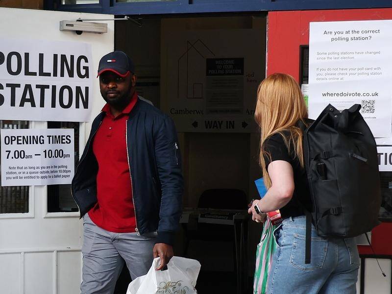People have voted at 40,000 polling stations across the United Kingdom. (EPA PHOTO)