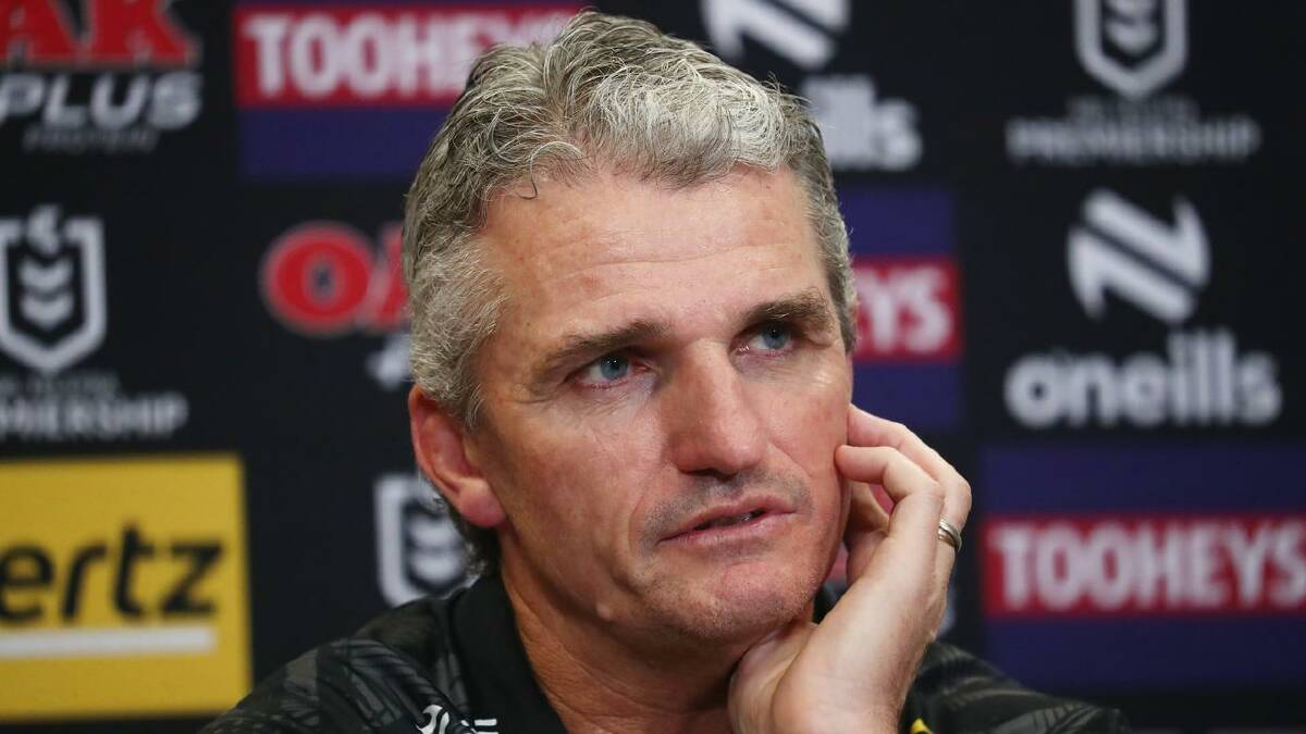 Panthers coach Ivan Cleary would like to see a shorter men's season to protect the players. (Jason O'BRIEN/AAP PHOTOS)