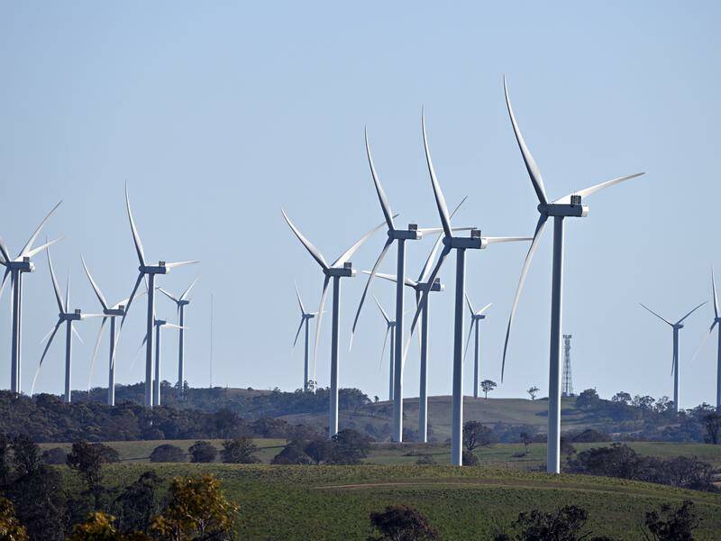 The commonwealth will underwrite at least 6.5 terawatt hours of new wind and solar generation in WA. Photo: Mick Tsikas/AAP PHOTOS