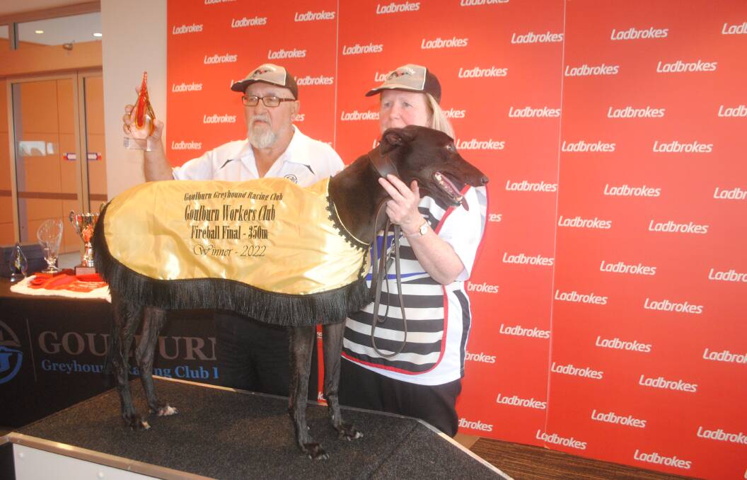Goulburn Fireball winner Apollo Speed with owner David Worthy and trainer Lisa Worthy. Picture by Burney Wong.